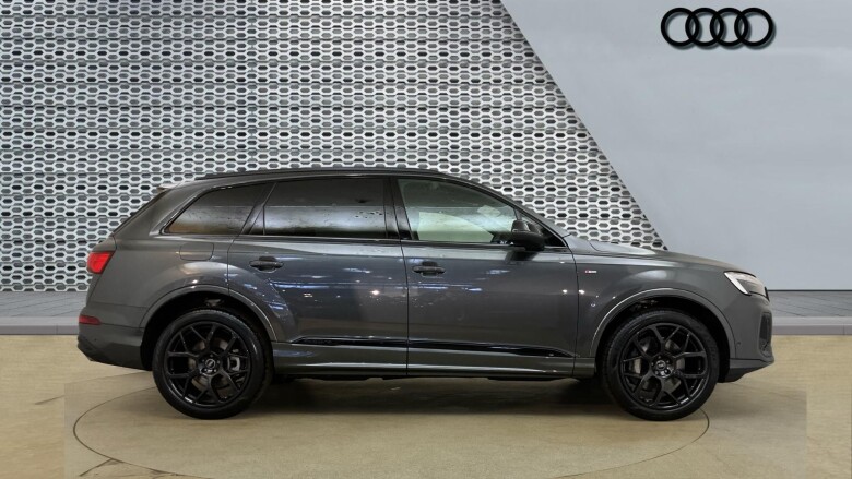 Audi Q7 3.0 TDI Quattro 286 Black Edition 5dr Tiptronic Diesel Estate